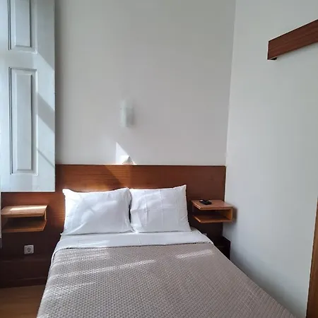 Residencial Aviz Πανσιόν Κοΐμπρα