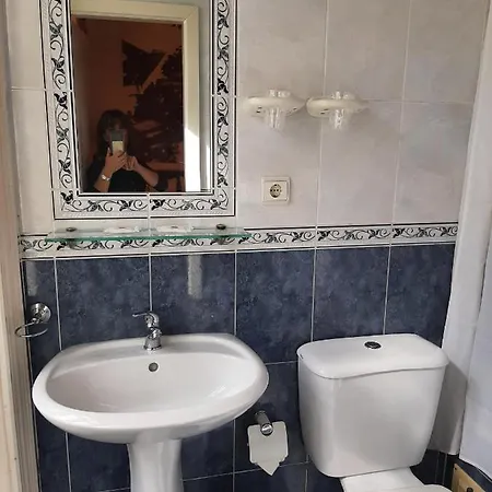 Residencial Aviz Pensión *