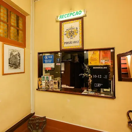 Residencial Aviz Pensión *