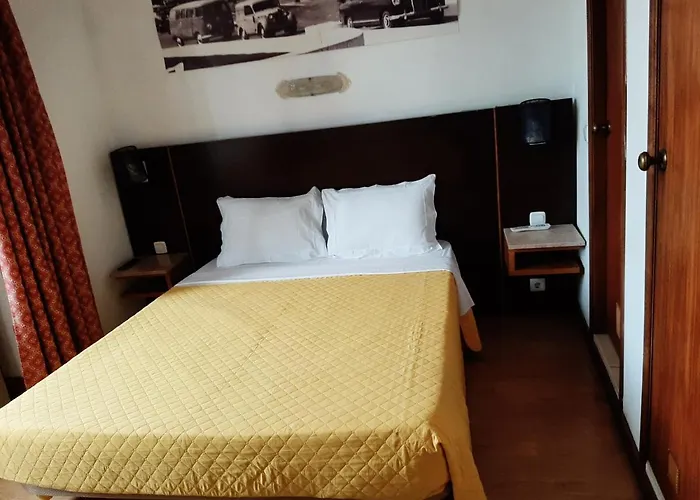 Residencial Aviz Guest house