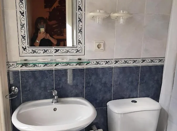 Residencial Aviz Guest house *